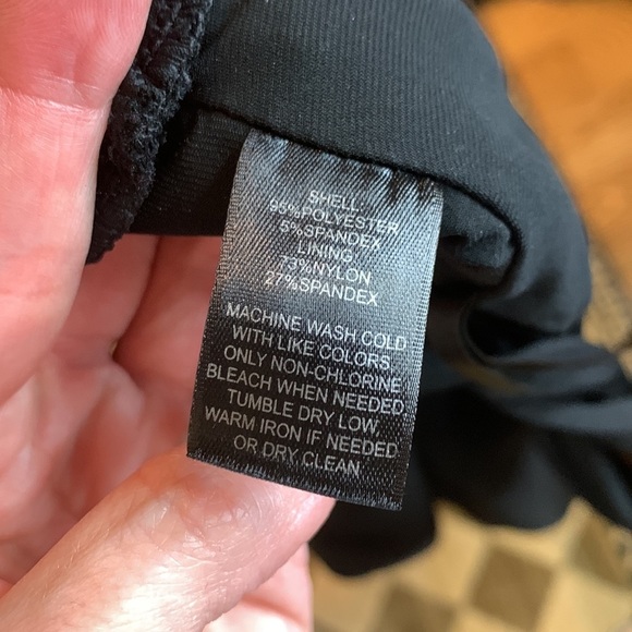 WHBM Ponte knit bandage sheath dress - Picture 6 of 8